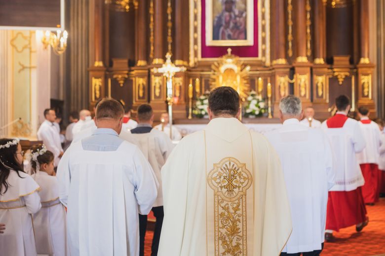 Ogłoszenia parafialne  Niedziela – Rocznica Poświęcenia Kościoła  6 czerwca