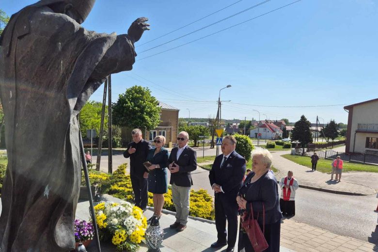 Rocznica poświęcenia pomnika Jana Pawła II