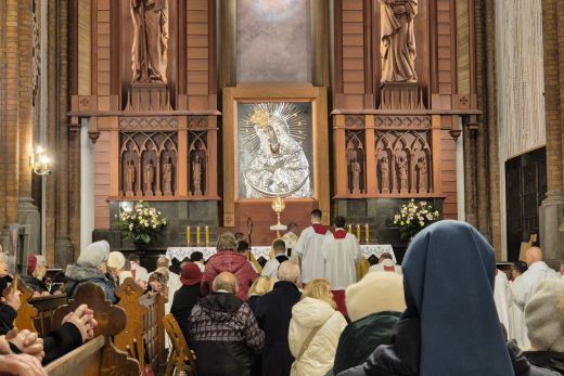 10.11.2025 - Nowenna NMP Ostrobramskiej Matki Miłosierdzia